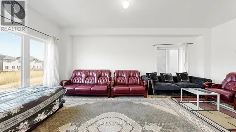 1099 Cameo Street Pickering ON L1V 1N8
