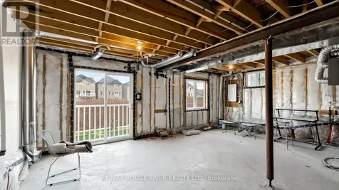 1099 Cameo Street Pickering ON L1V 1N8