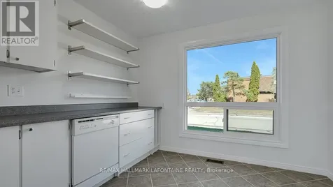 890 Cahill Drive West Ottawa ON K1V 9A4