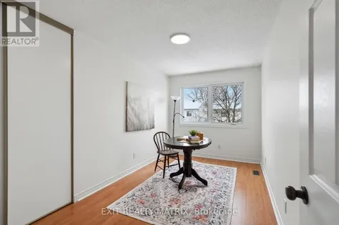 727 Brome Crescent Ottawa ON K4A 3G8