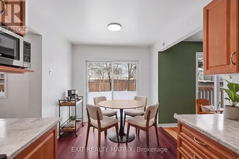 727 Brome Crescent Ottawa ON K4A 3G8
