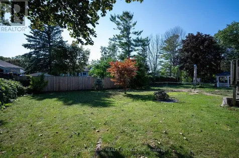 12 Langevin Drive Wasaga Beach ON L9Z 1C6