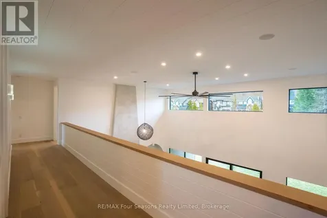102 Barton Boulevard Blue Mountains ON N0H 1J0