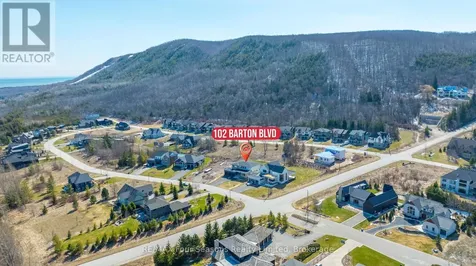 102 Barton Boulevard Blue Mountains ON N0H 1J0