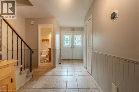 7163 Fayette Circle Mississauga ON L5N 1Y5