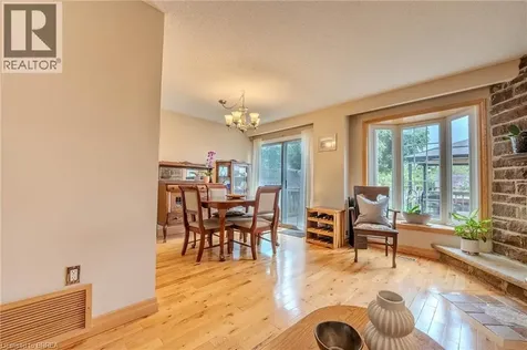 7163 Fayette Circle Mississauga ON L5N 1Y5