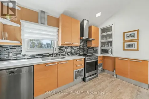 210 Parkview Drive Innisfil (churchill) ON L0L 1K0