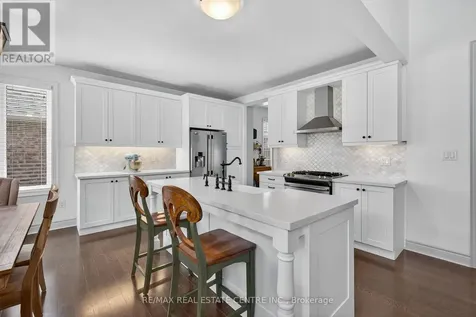 53 Anderson Avenue Mono ON L9W 6T2