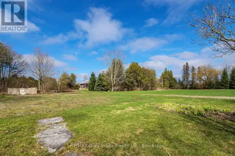 019556 Highway 6 South Bruce Peninsula ON N0H 2T0