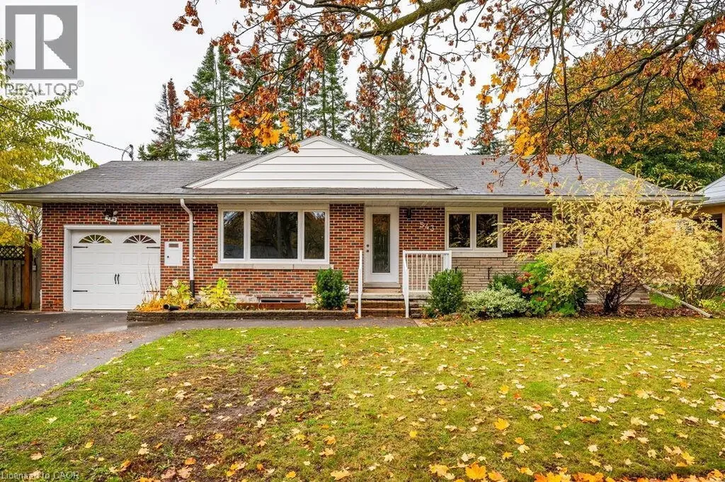 543 Dunbar Road South Kitchener ON N2M 2X1