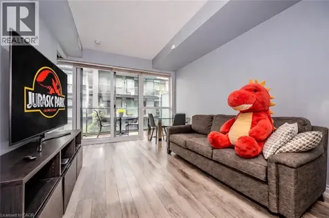 15 James Finlay Way Toronto ON M3M 0B3