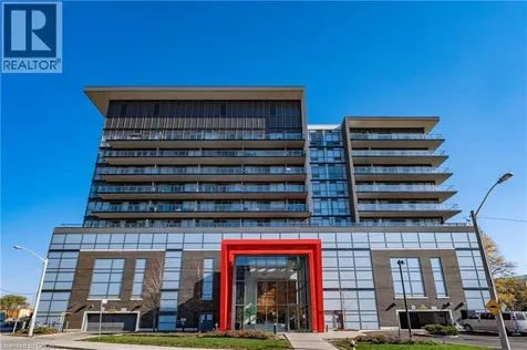 15 James Finlay Way Toronto ON M3M 0B3