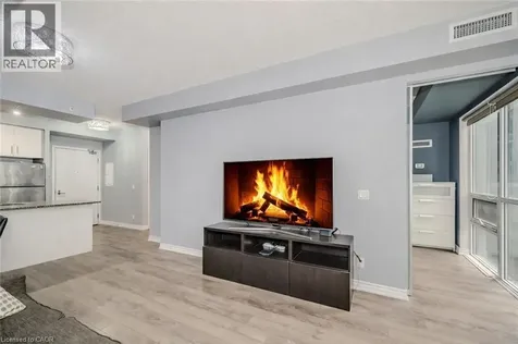15 James Finlay Way Toronto ON M3M 0B3