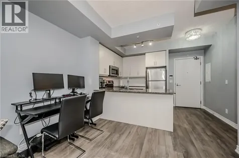 15 James Finlay Way Toronto ON M3M 0B3
