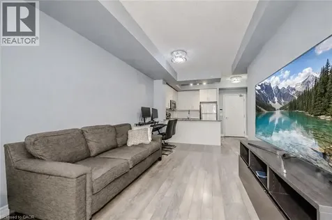 15 James Finlay Way Toronto ON M3M 0B3