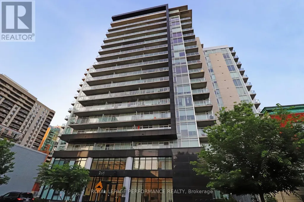 255 Bay Street Ottawa ON K1R 0C5