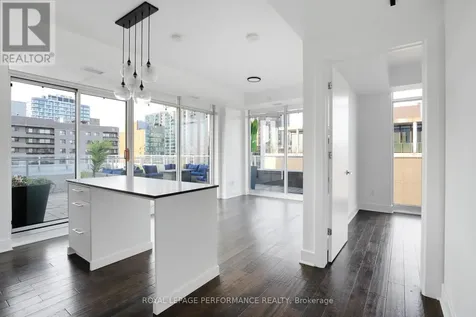 255 Bay Street Ottawa ON K1R 0C5