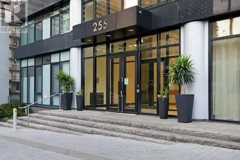 255 Bay Street Ottawa ON K1R 0C5