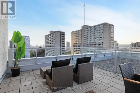 255 Bay Street Ottawa ON K1R 0C5