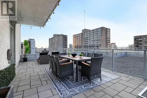 255 Bay Street Ottawa ON K1R 0C5