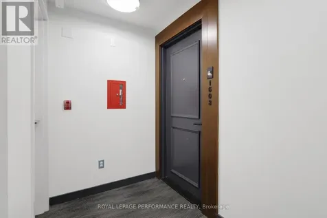 255 Bay Street Ottawa ON K1R 0C5