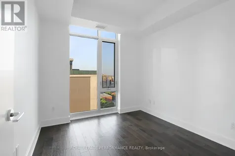 255 Bay Street Ottawa ON K1R 0C5