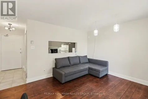 280 Brittany Drive Ottawa ON K1K 4M4