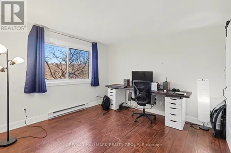 280 Brittany Drive Ottawa ON K1K 4M4