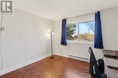 280 Brittany Drive Ottawa ON K1K 4M4