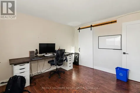 280 Brittany Drive Ottawa ON K1K 4M4