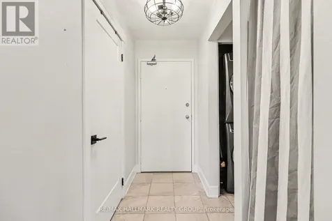 280 Brittany Drive Ottawa ON K1K 4M4