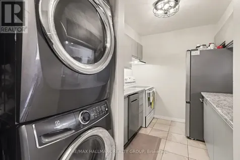 280 Brittany Drive Ottawa ON K1K 4M4