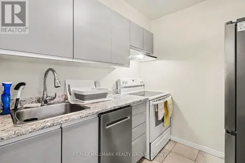 280 Brittany Drive Ottawa ON K1K 4M4