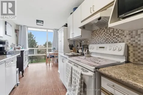55 Blue Springs Drive Waterloo ON N2J 4T3