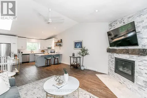14 Dawson Drive Collingwood ON L9Y 5B4