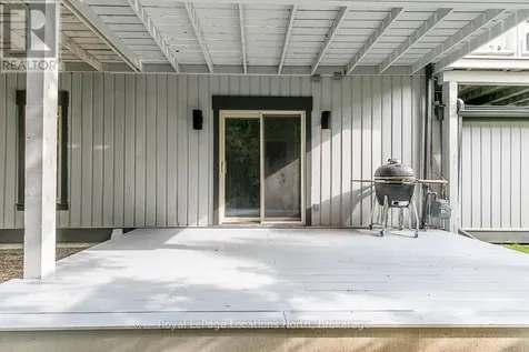 14 Dawson Drive Collingwood ON L9Y 5B4