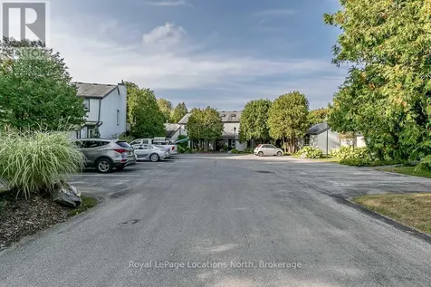 14 Dawson Drive Collingwood ON L9Y 5B4
