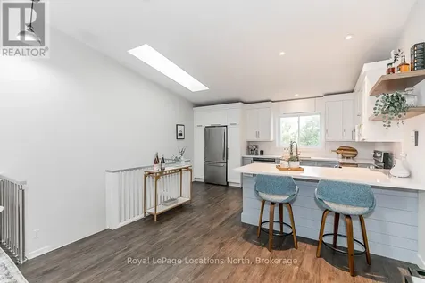 14 Dawson Drive Collingwood ON L9Y 5B4