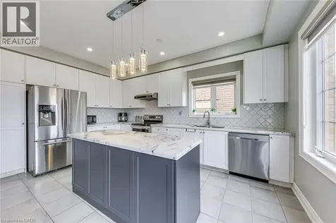 99 Mcknight Avenue Waterdown ON L8B 0T8