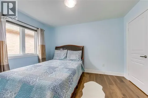 99 Mcknight Avenue Waterdown ON L8B 0T8