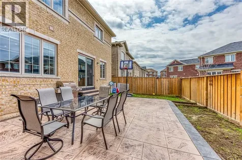 99 Mcknight Avenue Waterdown ON L8B 0T8
