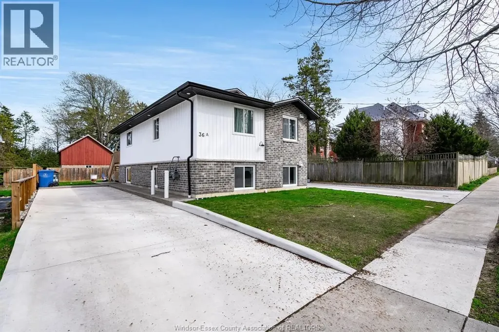 36 Victoria Avenue South Leamington ON N8H 2W6