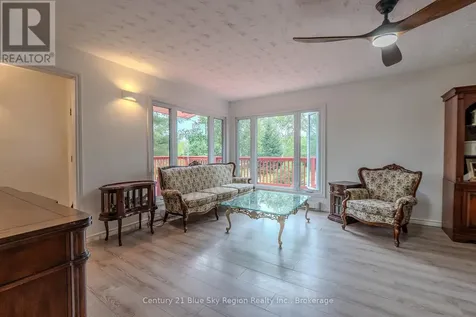525 Maple Road Bonfield ON P0H 1E0