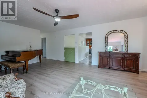 525 Maple Road Bonfield ON P0H 1E0