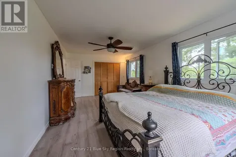 525 Maple Road Bonfield ON P0H 1E0