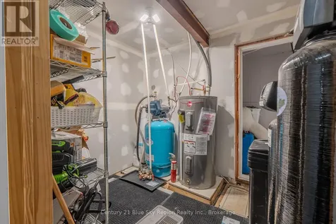 525 Maple Road Bonfield ON P0H 1E0