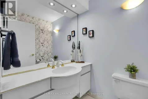 151 Bay Street Ottawa ON K1R 7T2