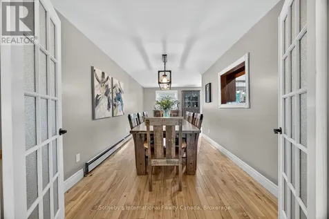 79 Caroline Street West Clearview ON L0M 1G0