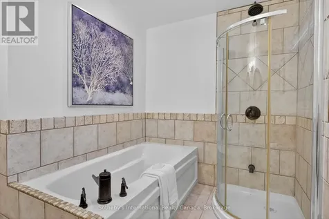 79 Caroline Street West Clearview ON L0M 1G0