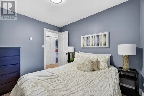 79 Caroline Street West Clearview ON L0M 1G0